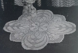 Vintage 1946 Crochet Pattern THISTLES IN A GARDEN Filet Doily  - Picture 1 of 1