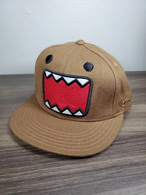 Gorra Domo Kun Dibujos Animados 2011 Gorra Snapback Marrón Bordada NHK TYO Gran Forma Foto 1 de 4