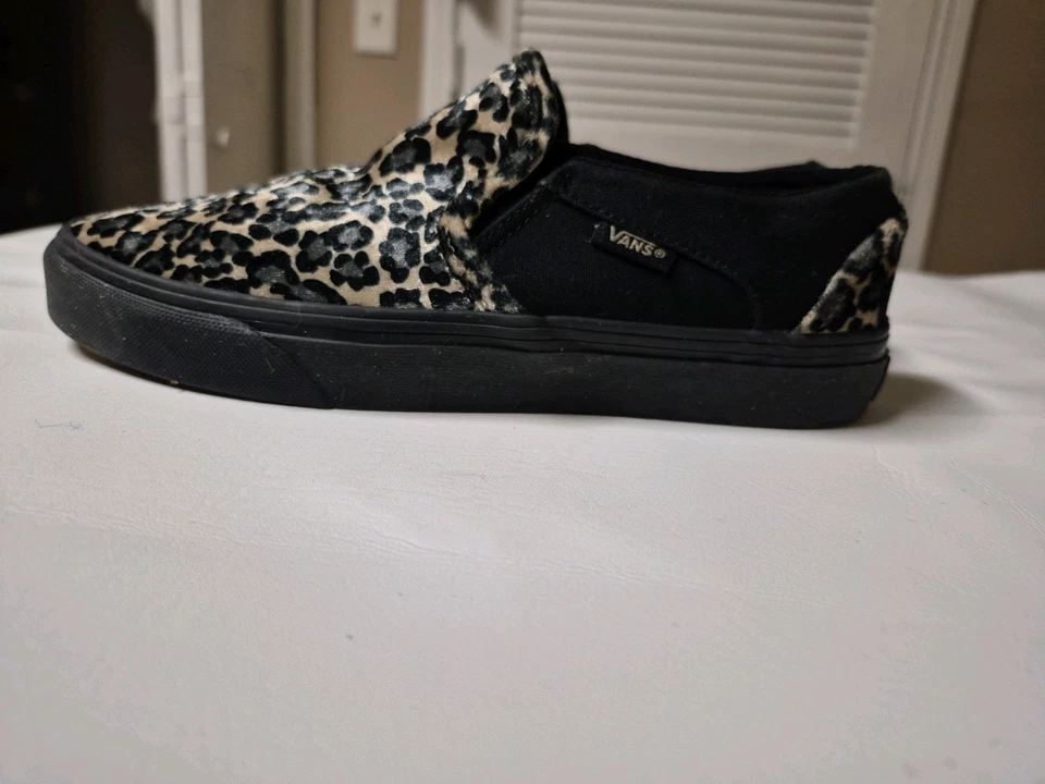 Vans Slip-On Shoes Leopard Print Canvas Black Sole - Image 1 of 4