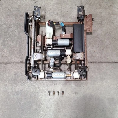 Asiento eléctrico para conductor Ford Mustang GT 99-04 pista izquierda Aa7376 Foto 1 de 4