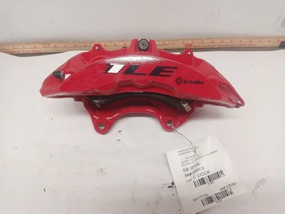 Pinça Brembo esquerda driver dianteiro de 2023 Chevrolet Camaro 11790174 - Imagem 1 de 4