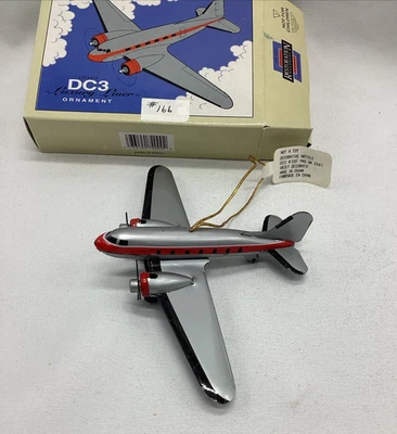 Avión de hojalata de mesa de lujo DC3 1935 1/3 nuevo Foto 1 de 4