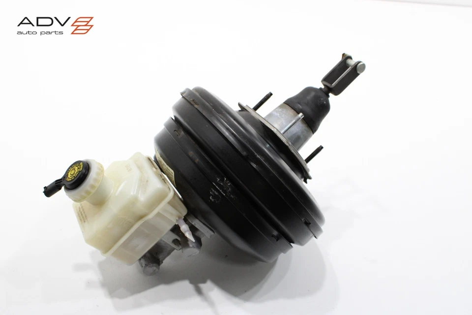 2006-2009 LAND ROVER RANGE SPORT BRAKE MASTER CYLINDER & BOOSTER & RESERVOIR OEM - Image 1 of 4