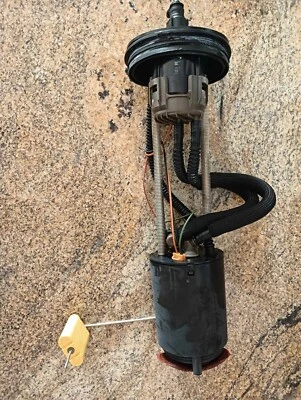 Sea Doo GTX RXT GTI RXP Wake 130 155 215 255 Fuel Pump Assembly 275500779 - Bild 1 von 4