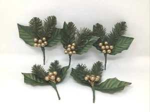 Set Of 5 Wedding Boutonnieres Holly Leaves Gold Berries Greenery Christmas  - Picture 1 of 9
