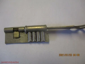 Antique Keyhole Guard key, good working condition - Picture 1 of 4