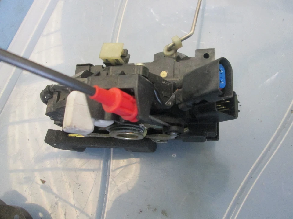  2001-02-2003-04-05-06-07-2008 JAGUAR X-TYPE CERRADURA PUERTA DELANTERA IZQUIERDA 1X4A-F21813-BC Foto 1 de 1