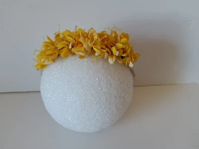 Diadema con flores para bebé recién nacido fotografía utilería hecha a mano amarilla Foto 1 de 4