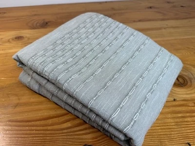 Cortina de ducha West Elm Reese algodón lino, 72 x 74", Celedon Foto 1 de 4