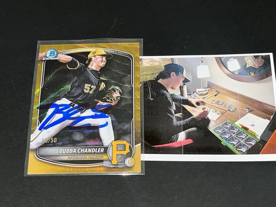 Bubba Chandler Piratas Firmado Automáticamente 2025 Bowman Gold Wave Refractor Foto 1 de 1