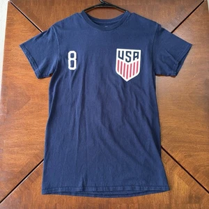T-shirt calcio USA taglia small blu Weston McKennie 8 USMNT blu rosso bianco - Foto 1 di 10