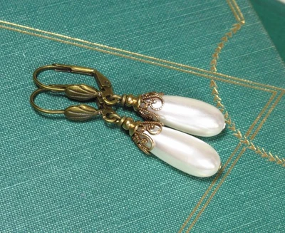 Ohrringe RENAISSANCE Perlenohrringe handmade Imitatperlen weiß Tropfen (580) - Bild 1 von 4