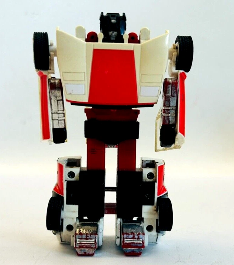 Vintage G1 Transformers - RED ALERT  1980-1982 Takara Action Figure Japan Hasbro - Image 1 of 4