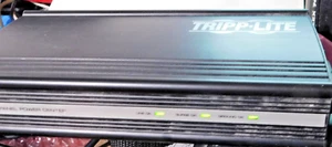 Protector contra sobretensiones Tripp-Lite HT2210ISOCTR ISOBAR de bajo perfil - Imagen 1 de 8
