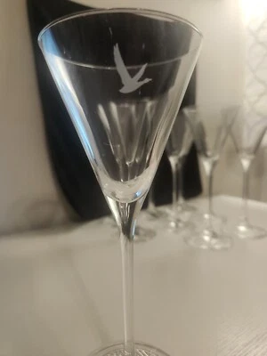 Discontinued Set of 9 Grey Goose Etched Martini Glasses – Excellent Condition Foto 1 de 4