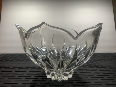 Gorham cut crystal 10-inch bowl in the Lotus pattern Very Heavy - Image 1 of 4