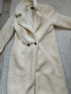Teddymantel in Creme mit Knöpfen Lang Gr. M - Bild 1 von 3
