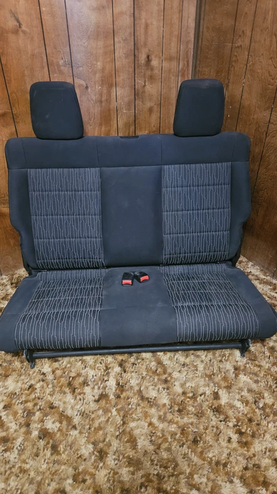 Asiento de banco 2 puertas Jeep Wrangler JK (2012) Foto 1 de 3