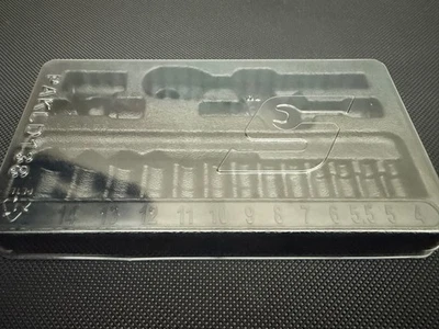 Bandeja de almacenamiento Snap On PAKTY299 para juego de enchufes y trinquetes de 1/4" con tapa Foto 1 de 4