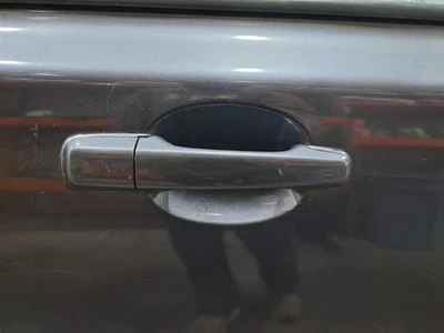 Manija de puerta trasera exterior 2007 S40 Sku#4119538 Foto 1 de 4