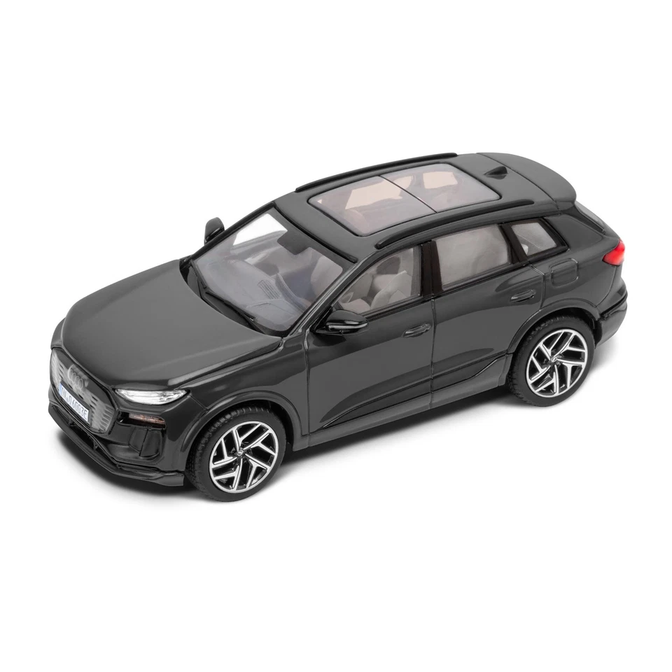 Audi Q6 e-tron Modello Auto Miniatura 1:43 Magnetgrau Minimax Ltd.5012326631 - Immagine 1 di 1