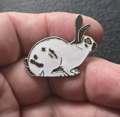 Nuevo Conejo Blanco Conejo Cola de Algodón Liebre Jardín Animal Solapa Pin Corbata Negro  Foto 1 de 4
