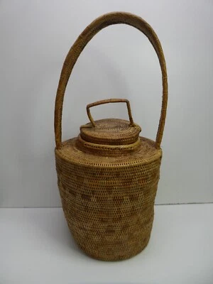 OLD TRIBAL ART WOVEN LIDDED CARRY BASKET - image 1 of 4