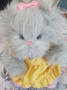 Vintage 1986 Schaper Strays Kitty Cat w Apron Fuzzy Stuffed Animal plush 10"
