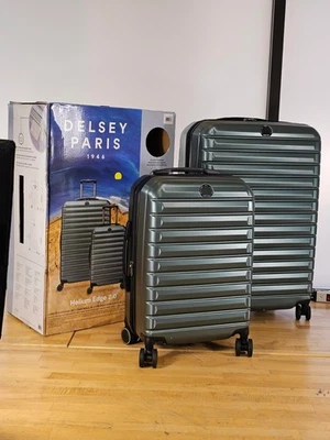 2 PCE GREEN Delsey Helium Edge Hardsided Luggage Suitcase Set Bags Carryon Check - Image 1 of 4