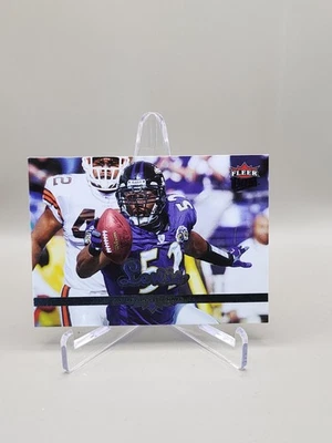 Fleer Ultra 2006 - Ray Lewis #17 Baltimore Ravens  Foto 1 de 2