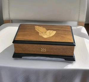 1977 Chimes Of Worship Reuge Music Box 89/100 Ltd Edition Inlay Prayer Hands 10" - Picture 1 of 20
