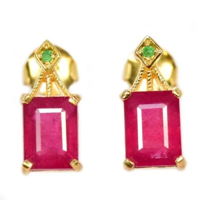 925 STERLING SILVER PIGEON BLOOD RED RUBY GREEN EMERALD NATURAL STUD EARRING - Image 1 of 4
