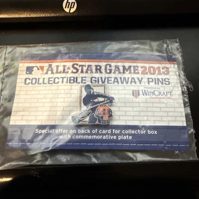 MLB All-Star Game 2013 Louisville Slugger Collectible Giveaway Pin WinCraft New - Image 1 of 2