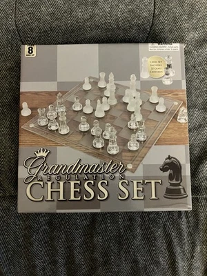 Grandmaster Regulation 7.5" Glass Chess Set - Image 1 of 4
