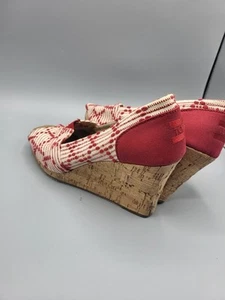 Toms Women peep toe Espadrille Textile Wedge RED Patterned Slip-On Shoe US 7.5 - Picture 1 of 7