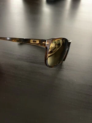 Oakley Shaun White Enduro Tortoise con lentes polarizadas de iridio dorado de 24 k Foto 1 de 4