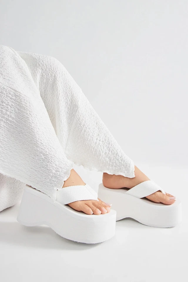 Новые женские стринги с открытым носком шлепанцы шлепанцы сандалии тапочки на танкетке платформе каблук - Изображение 1 из 1