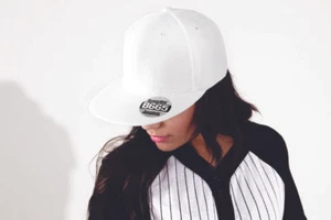 Rapper Cap Hip Hop Weiß Trendig mit Patch rap B665 - Bild 1 von 2