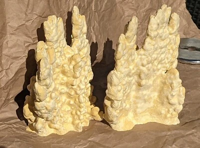 2~Fish Tank Artificial Coral New - Image 1 of 4