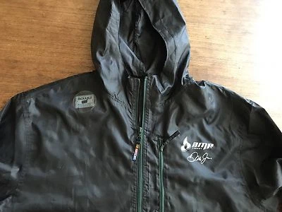 Dale Earnhardt Jr. Chaqueta de lluvia L rara 88 Chase auténtica nueva sin etiquetas nueva Amp Energy Foto 1 de 4