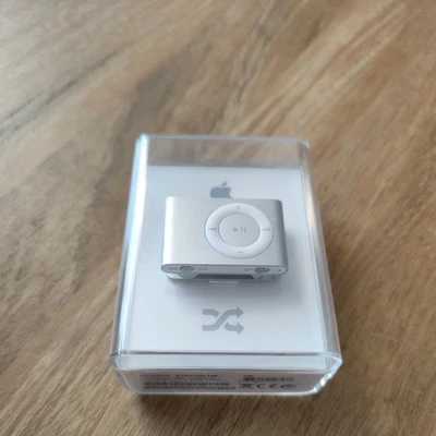 Apple iPod Shuffle 2nd Generation GREEN (1 GB) Brand New - Unopened - Sealed - Image 1 of 4