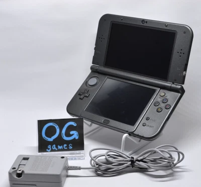 [BUONO USATO] NUOVA Console Nintendo 3ds ll xl nero metallizzato gioco... - Immagine 1 di 4
