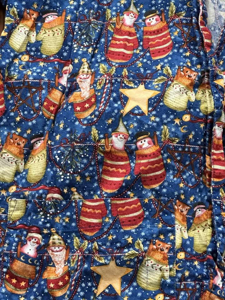 Christmas Scrub Jacket Snowmen Royal Blue Mittens Cotton Medium Women’s - Image 1 of 4