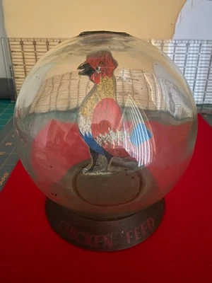VINTAGE CHICKEN MONEY METER BANK - Image 1 of 4