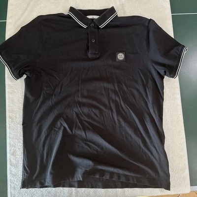 Camisa Polo Stone Island Para Hombre Calce Ajustado XXXL Negra con Borde Blanco Foto 1 de 4
