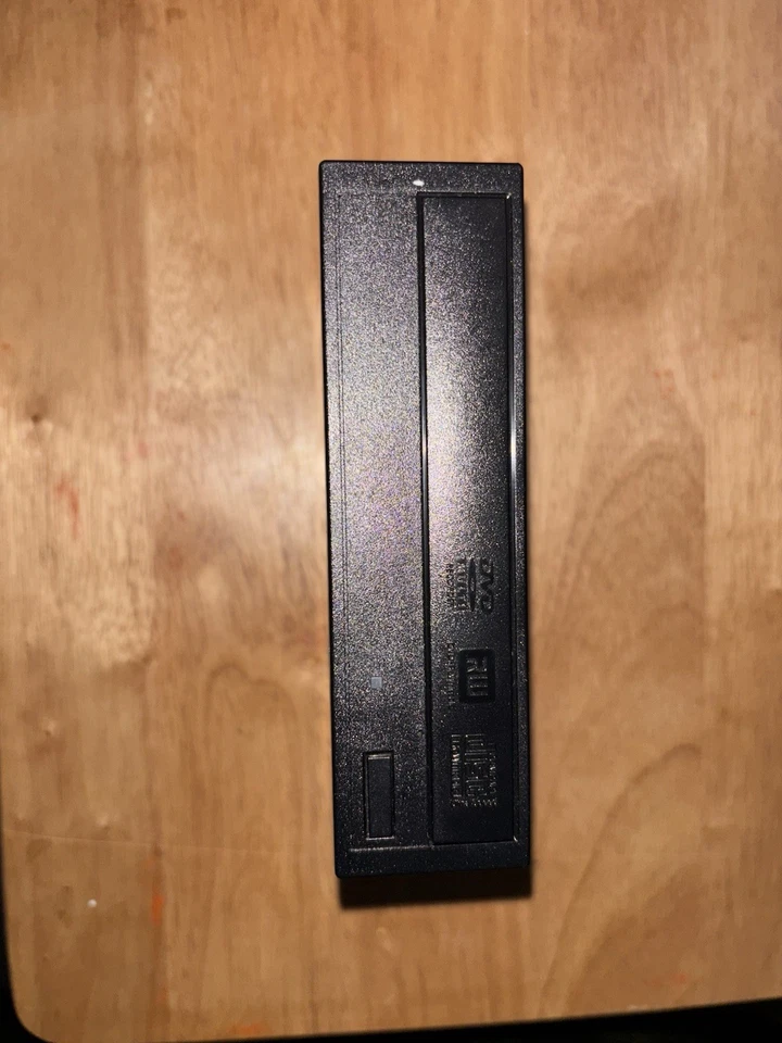 ESCRIBADOR DVD Modelo SH-216 - Desde un ordenador en funcionamiento Foto 1 de 4