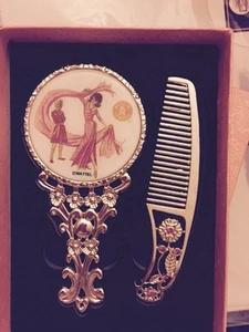 2015 Barbie Convention Exclusive Comb And Mirror Set - Bild 1 von 2