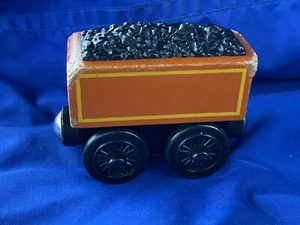 Coche Duke's Coal de Thomas the Train magnético y madera - Imagen 1 de 5