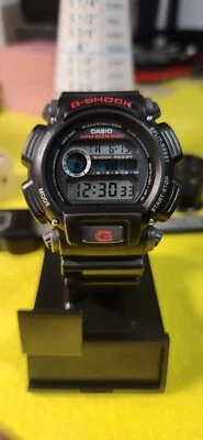unisex Casio G Shock dw9052 48mm case with original two piece strap - Image 1 of 4