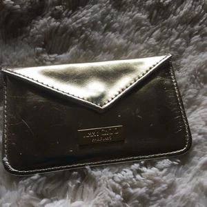 Authentic Jimmy Choo Parfums Card Holder 5x 3 Gold - Picture 1 of 11